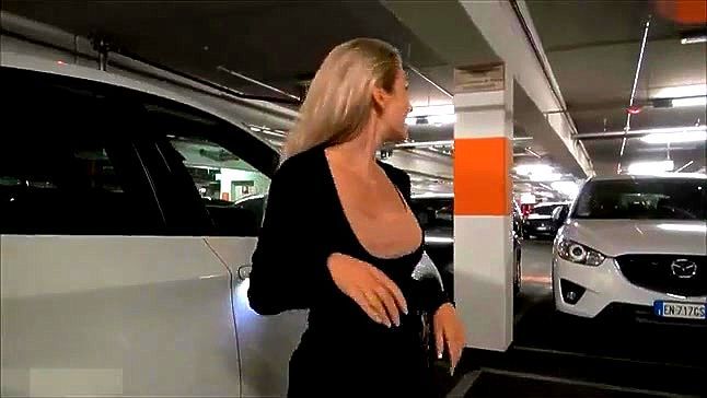 King K. reccomend parking wife shows