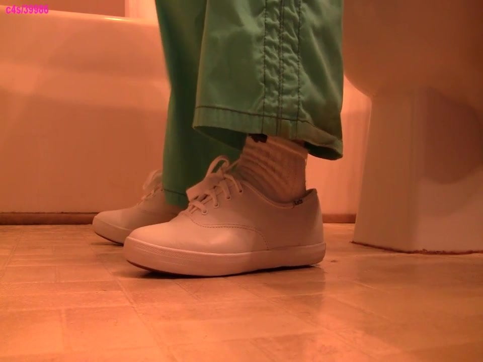 Dahlia reccomend best candid shoeplay sneakers fullvid