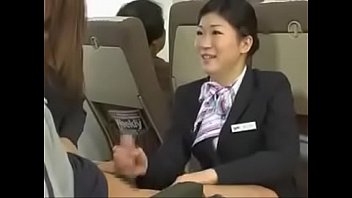 Flight attendant galing umiyot